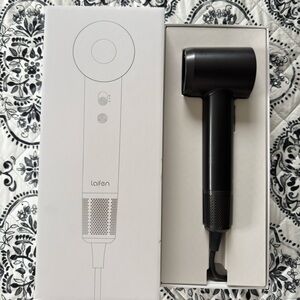 Laifen Negative Ionic Blow Dryer with Magnetic Nozzle